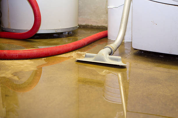 Best Emergency water damage restoration  in Lla Lla, WA